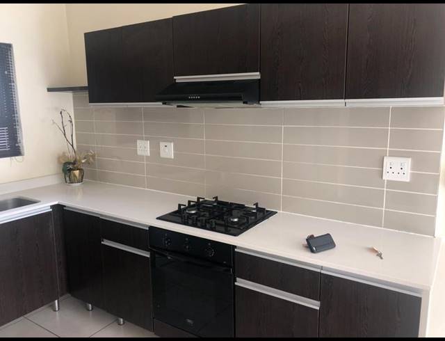 2 BEDROOM APARTMENT FOR SALE IN FOURWAYS